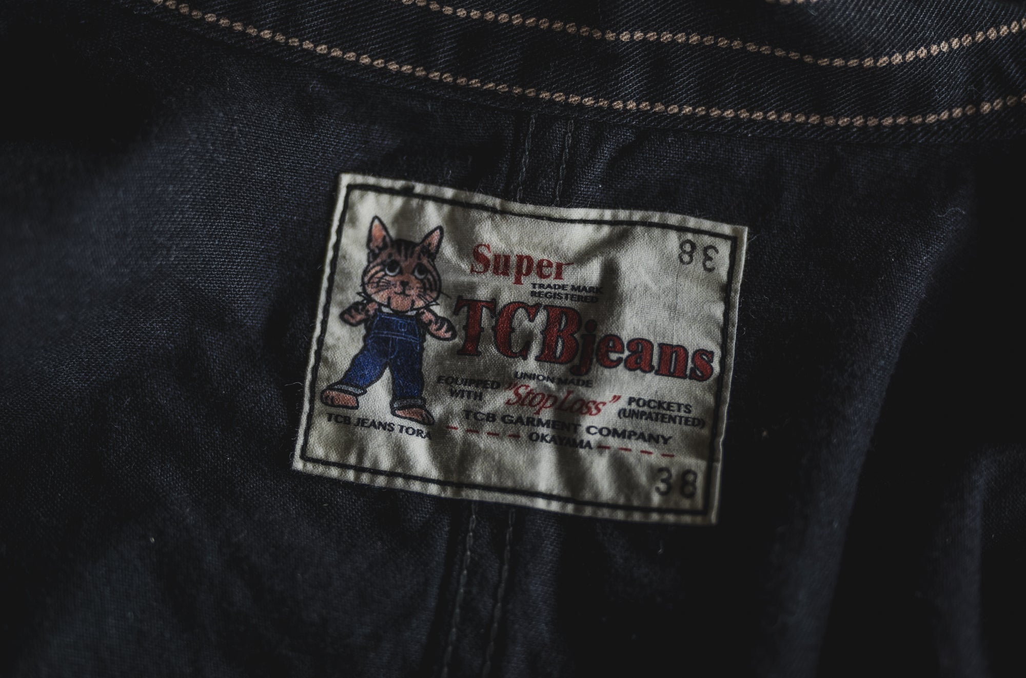 Tabby's Coat 10oz Black Wabash