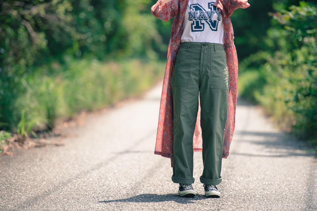 Sage de Cret Pegtop baker pants in washed brown cotton/linen